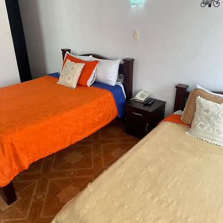 Hotel Royal Suite 马尼萨莱斯 外观 照片
