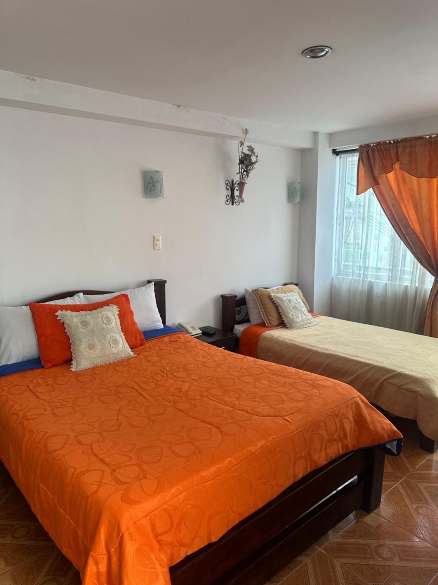 Hotel Royal Suite 马尼萨莱斯 外观 照片